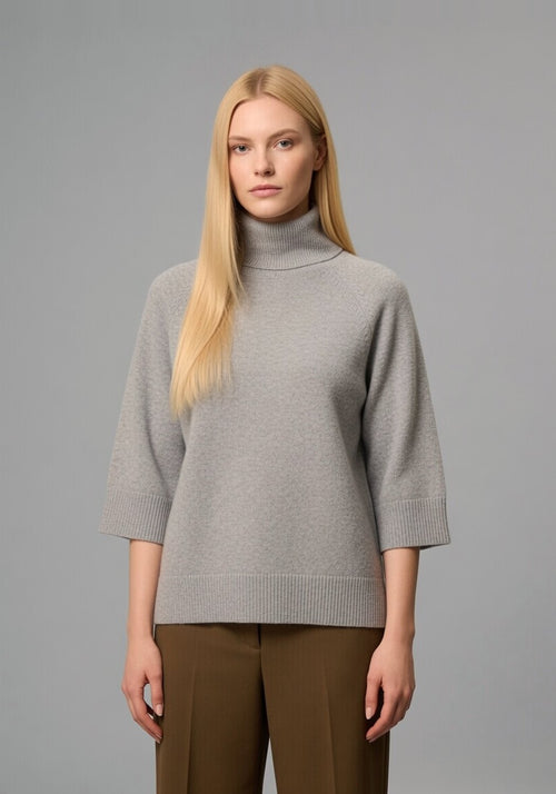Turtleneck with back buttons