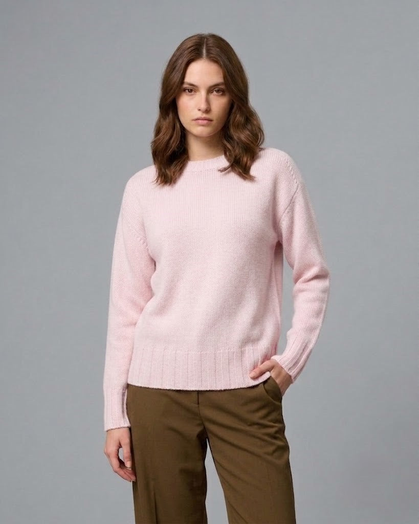 Maglia girocollo a coste in pura lana – Rosa Confetto
