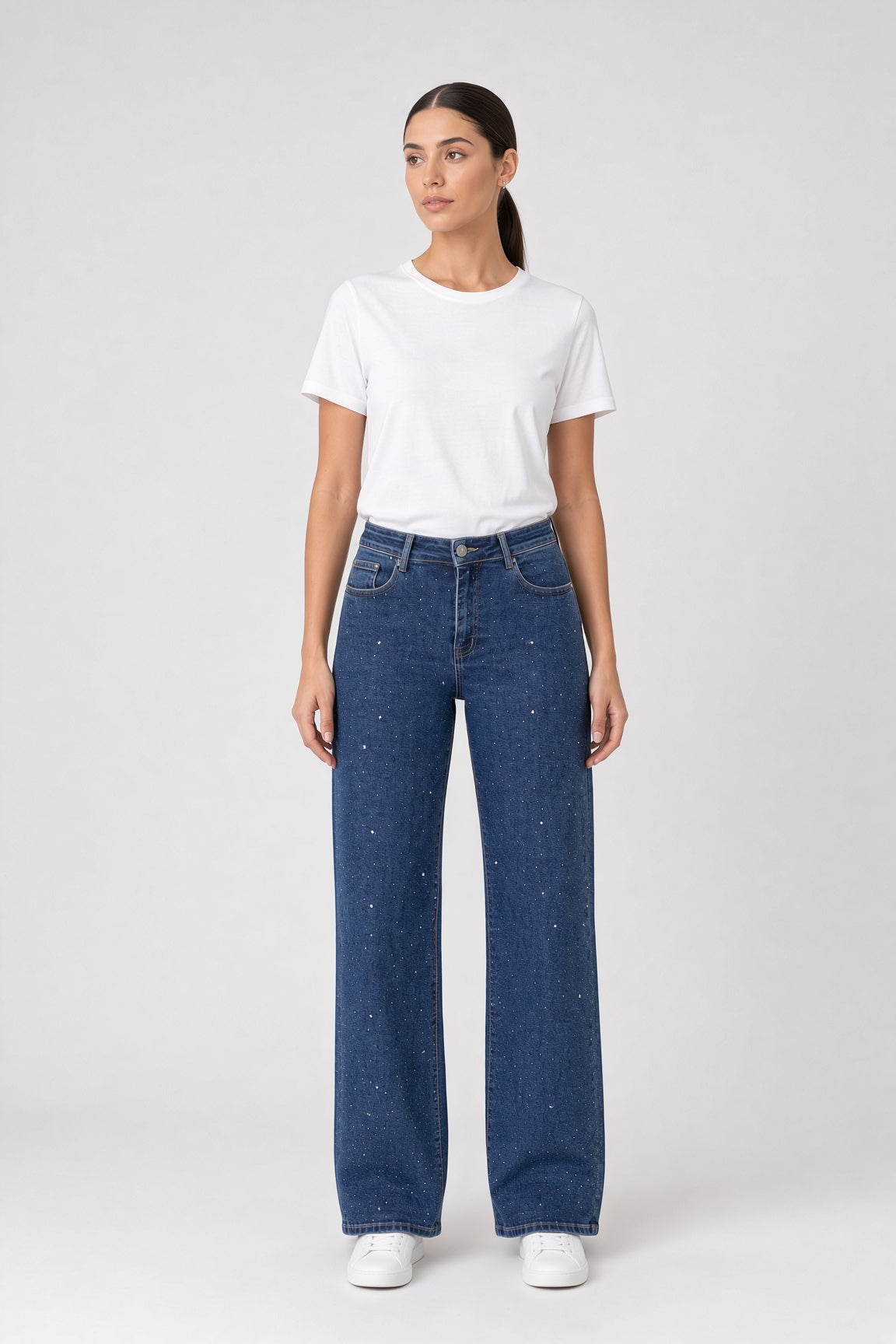 Jacopo straight-leg jeans with rhinestones – Denim blue
