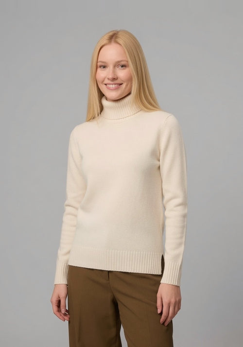 Pure wool turtleneck with slits