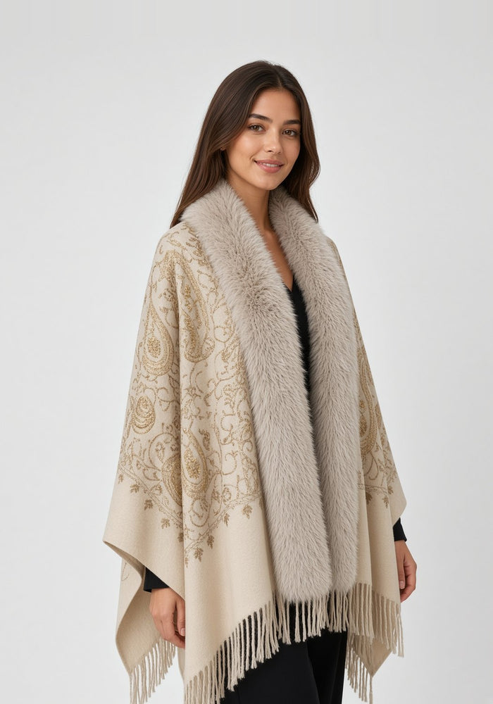 Palmira, mantella Nadine Milano